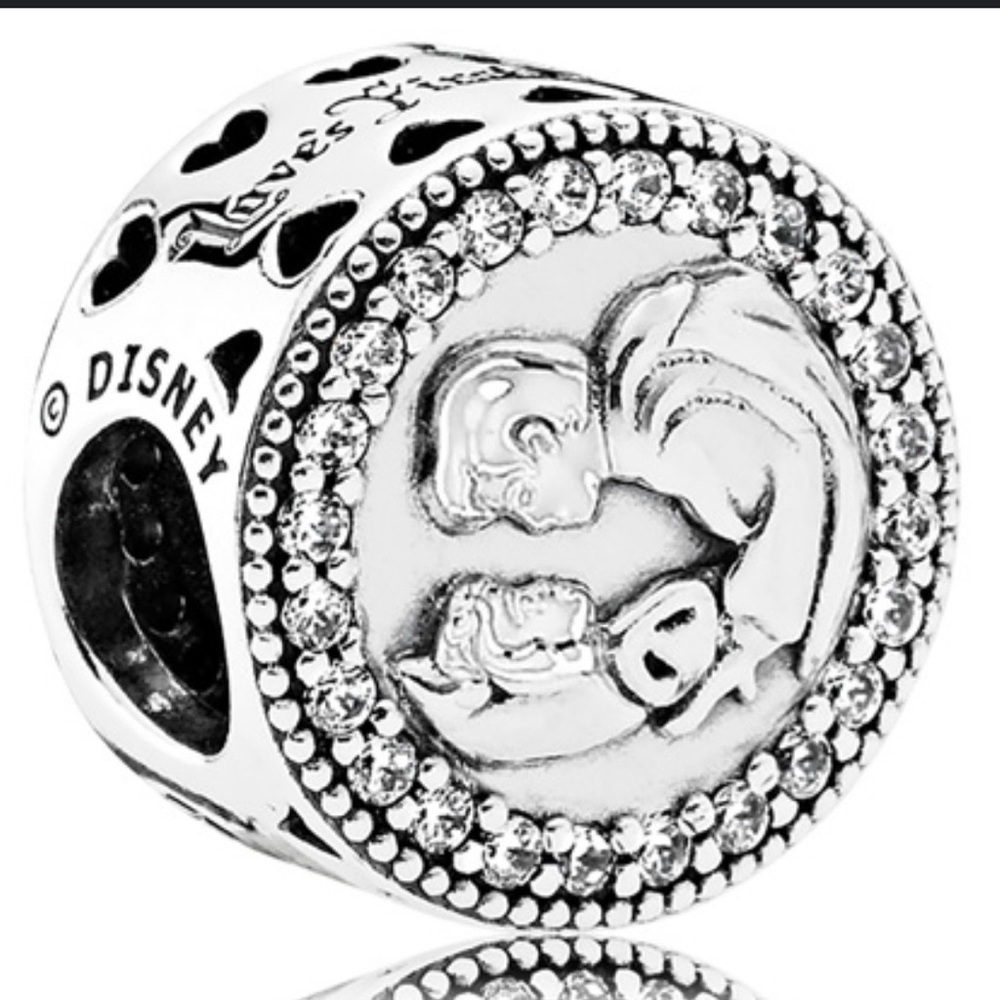 Pandora Disney Sleeping Beauty True Love’s First Kiss Charm RETIRED RARE